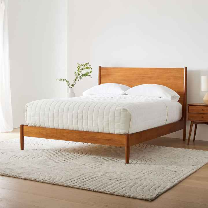 Luxury High Quality Mid-Century Design Bed Indoor Bedroom Furniture Solid Wood Beds